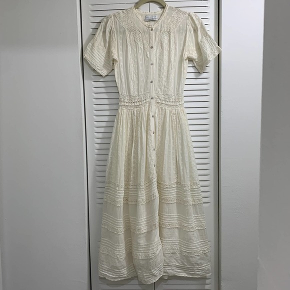Urban Outfitters Victoria Midi Dress Ivory Size Small - Picture 4 of 13